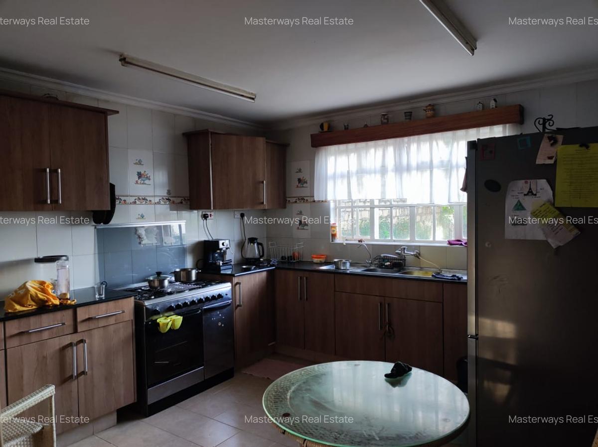 4 Bed Townhouse with En Suite at Runda Paradise - 8