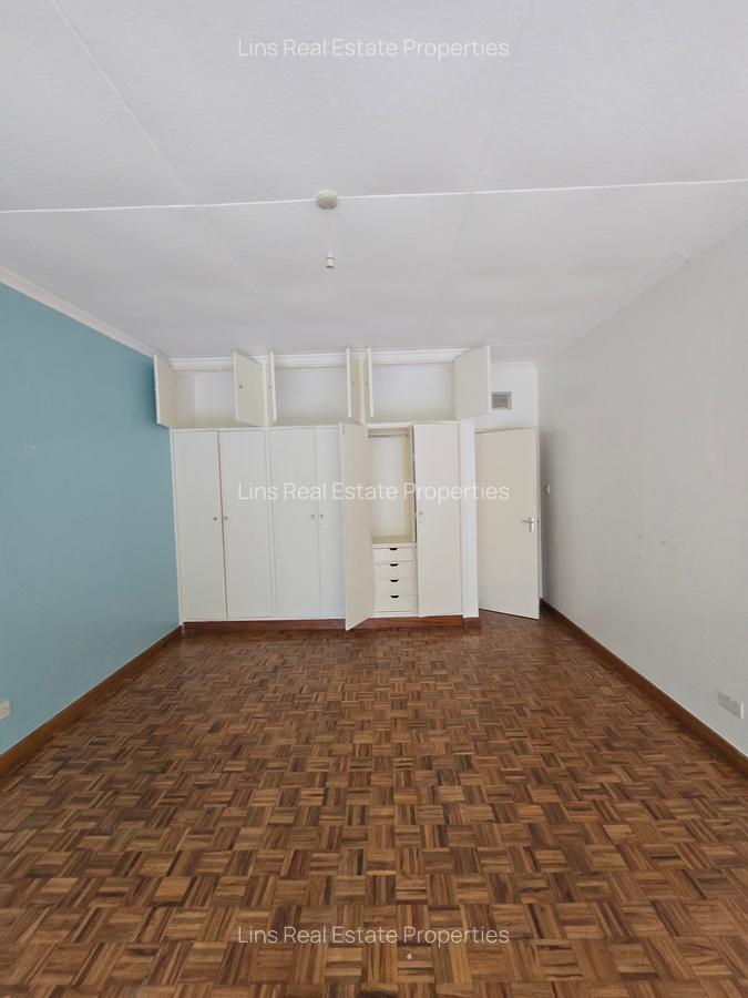 5 Bed House with En Suite in Kitisuru - 10
