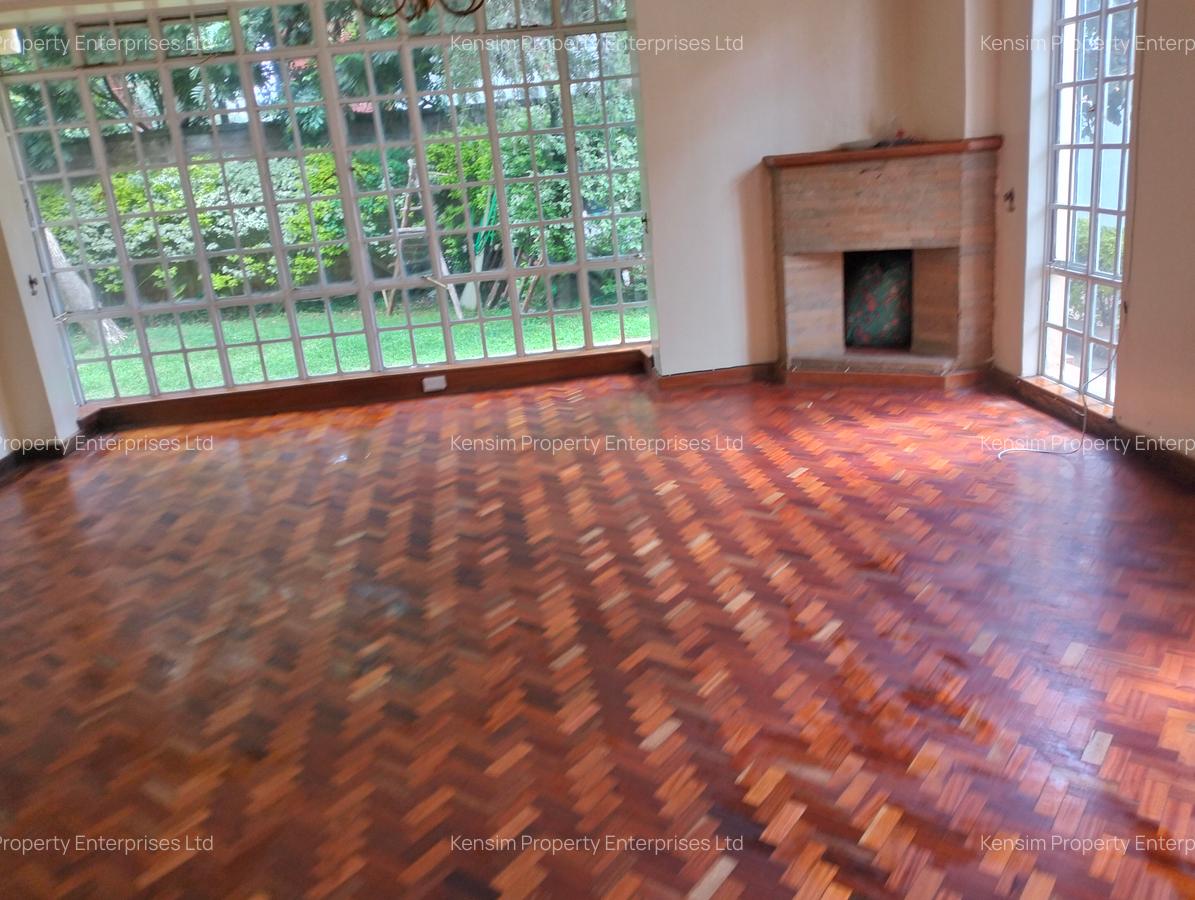 5 Bed Townhouse with En Suite in Lavington - 8