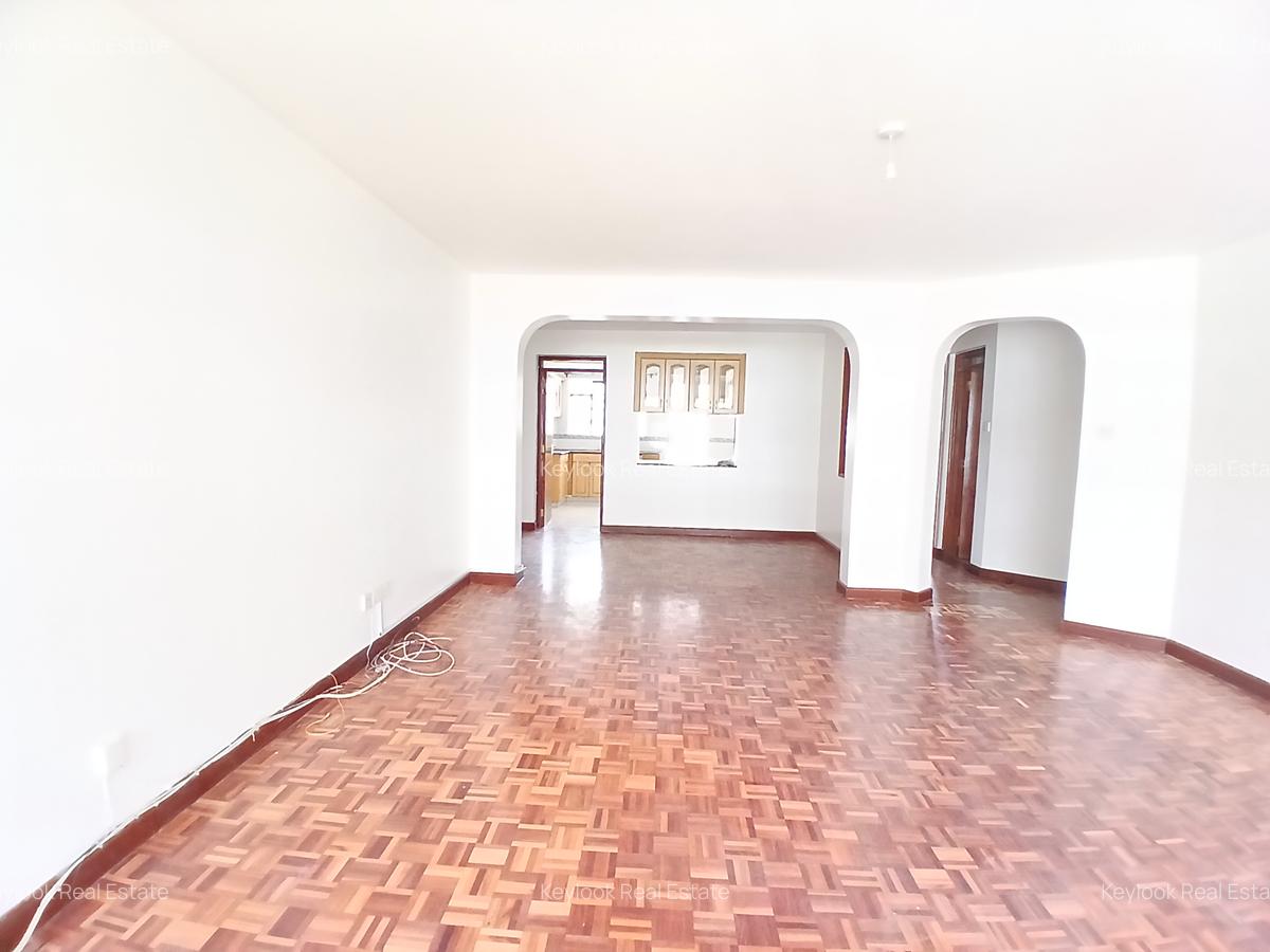 3 Bed Apartment with En Suite at Valley Arcade - 14