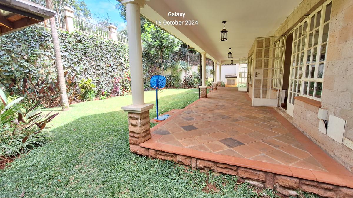 5 Bed Townhouse with En Suite in Lavington - 8