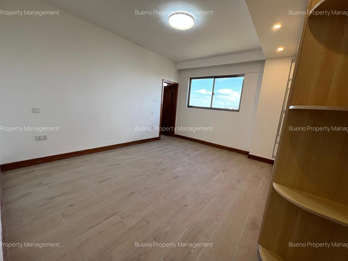 4 Bed Apartment with En Suite in Lavington - 3
