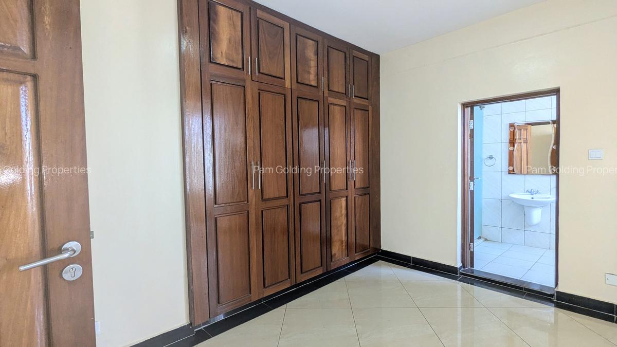 4 Bed Apartment with En Suite at Mwamba Drive - 7