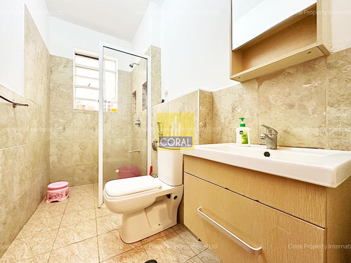 3 Bed Apartment in Parklands - 7