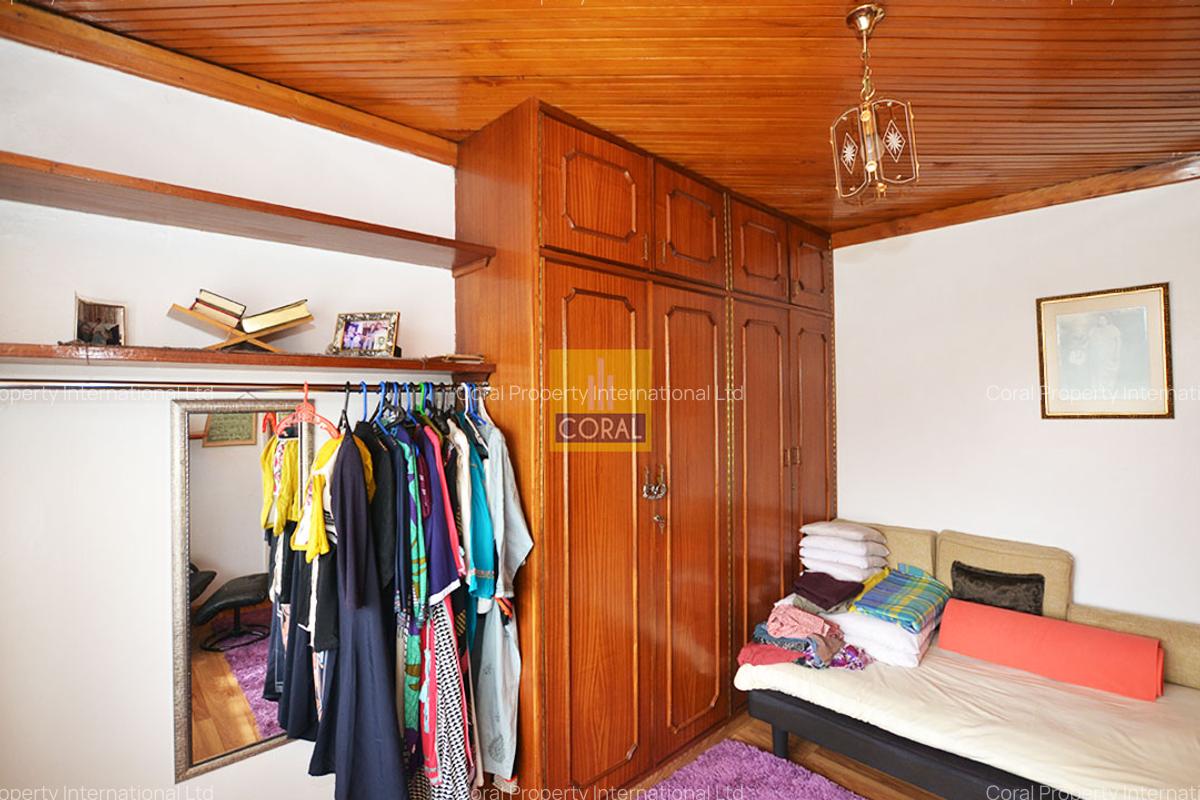 4 Bed House in Westlands Area - 13