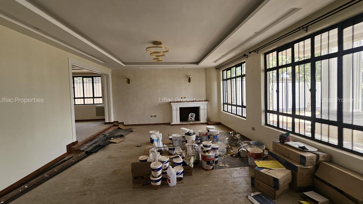 5 Bed Townhouse in Kiambu Road - 5