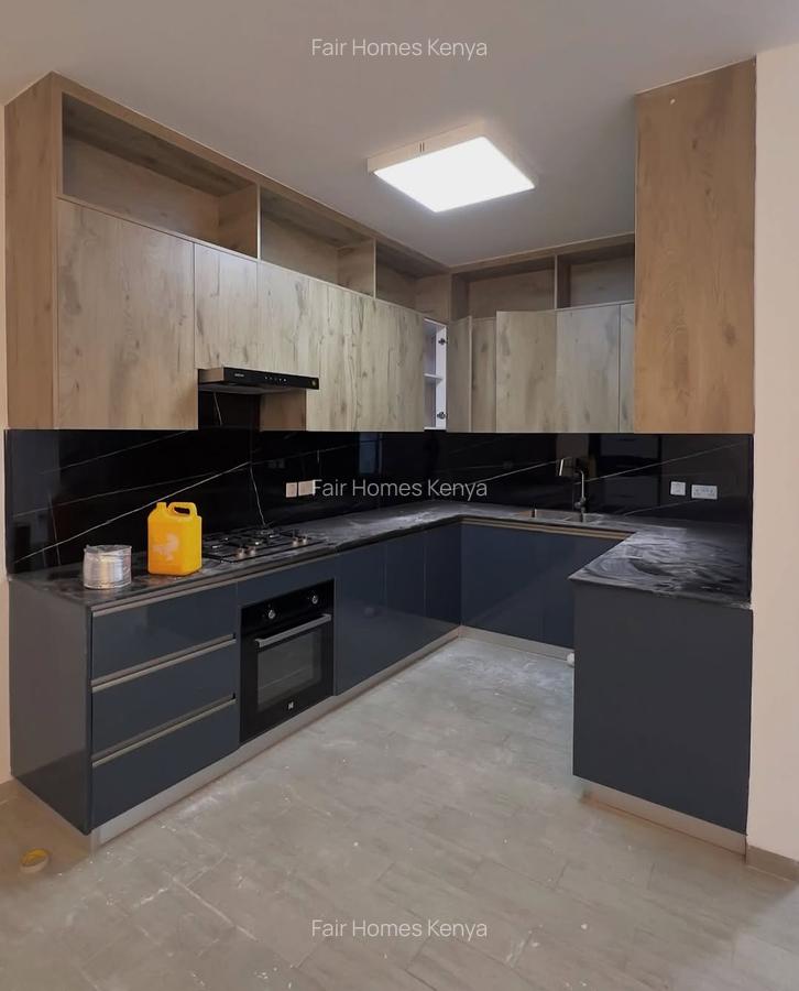 1 Bed Apartment with En Suite at Valley Arcade - 1