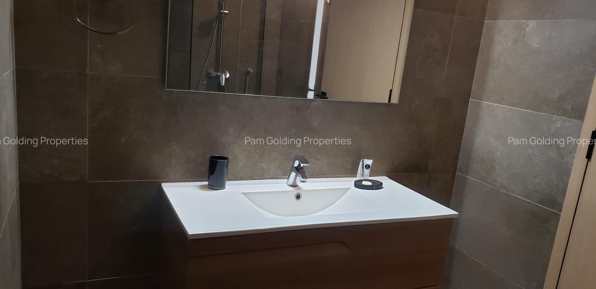 Furnished 3 Bed Apartment with En Suite in Kilimani - 12