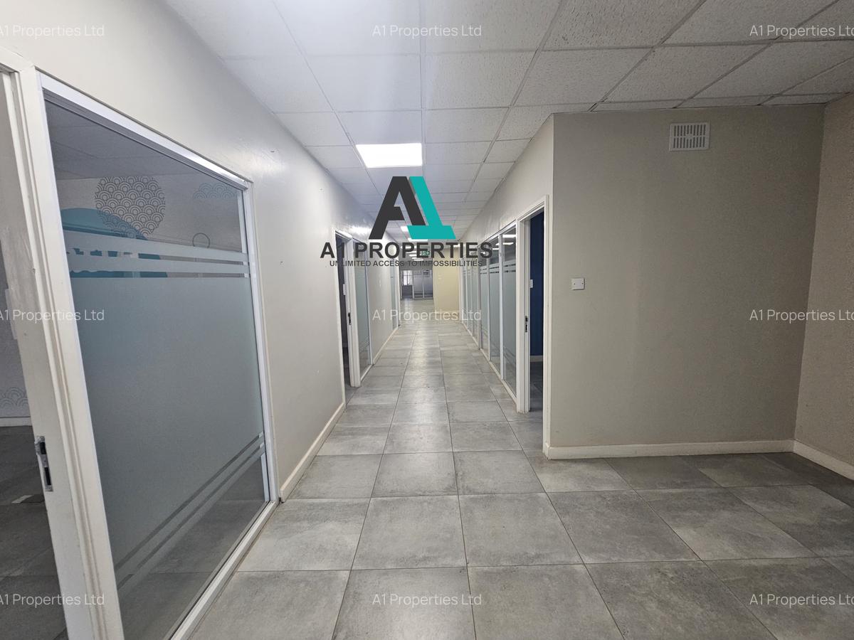 7,000 ft² Office with Service Charge Included in Kilimani - 1