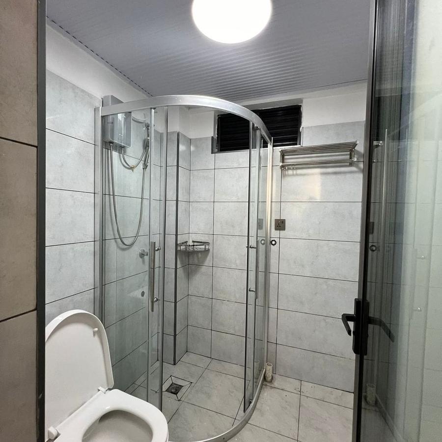 Studio Apartment with En Suite at Oloitoktok Rd - 4