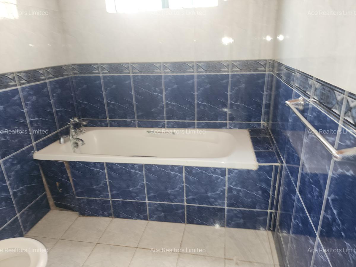 4 Bed Townhouse with En Suite at Laikipia Road - 13
