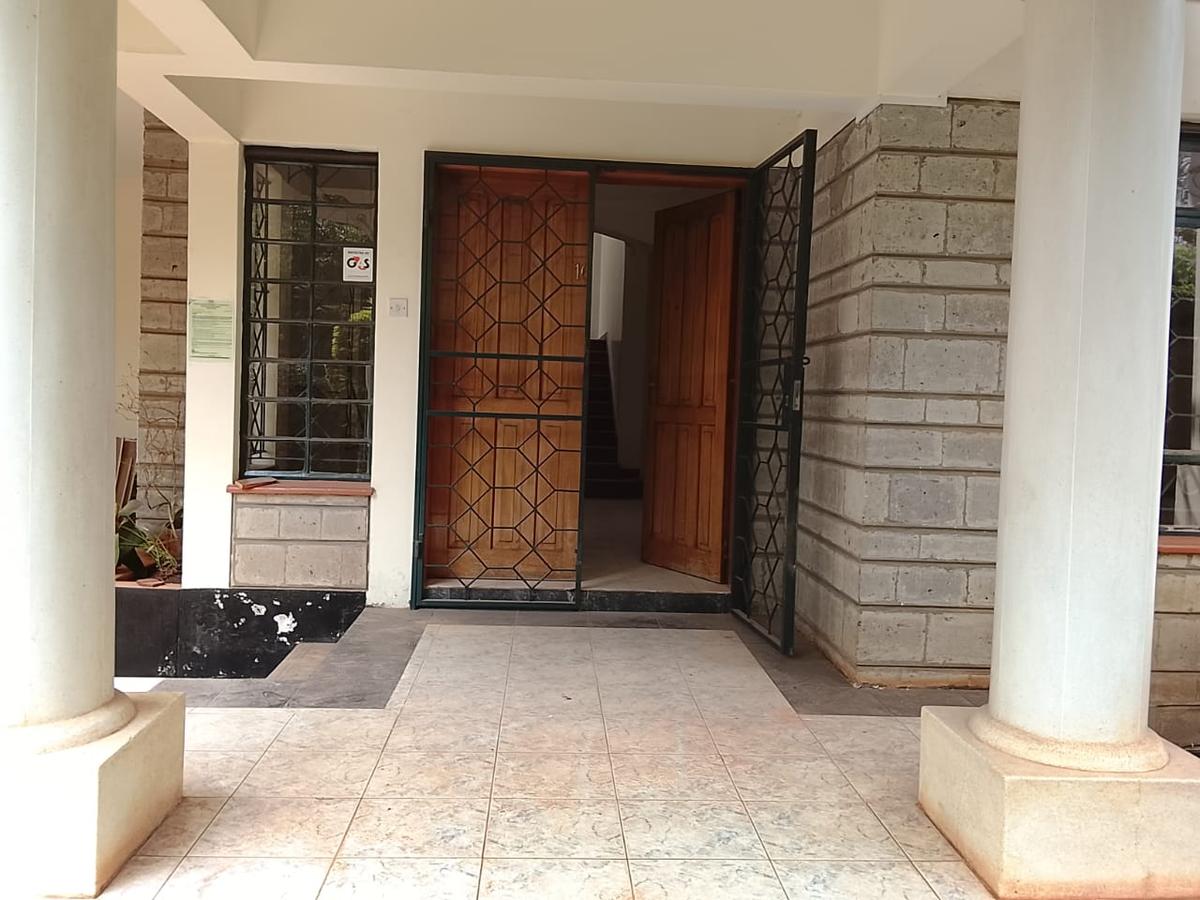 4 Bed Townhouse with Staff Quarters in Westlands Area - 10