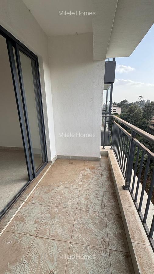 Serviced 2 Bed Apartment with En Suite at Joyland - 18