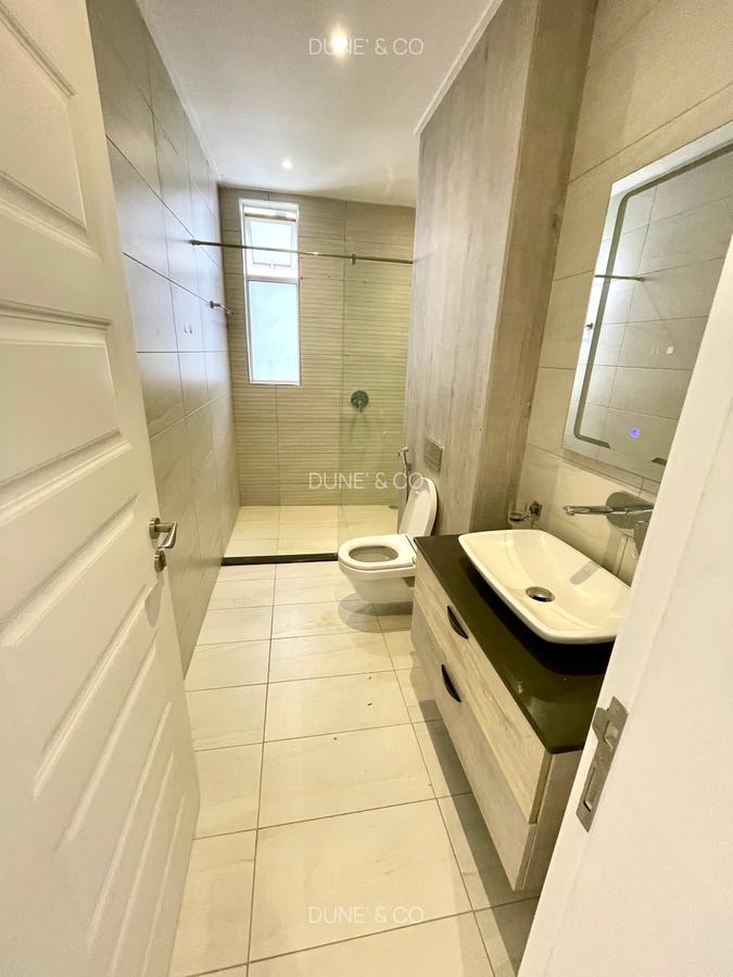 Serviced 1 Bed Apartment with En Suite in Westlands Area - 10