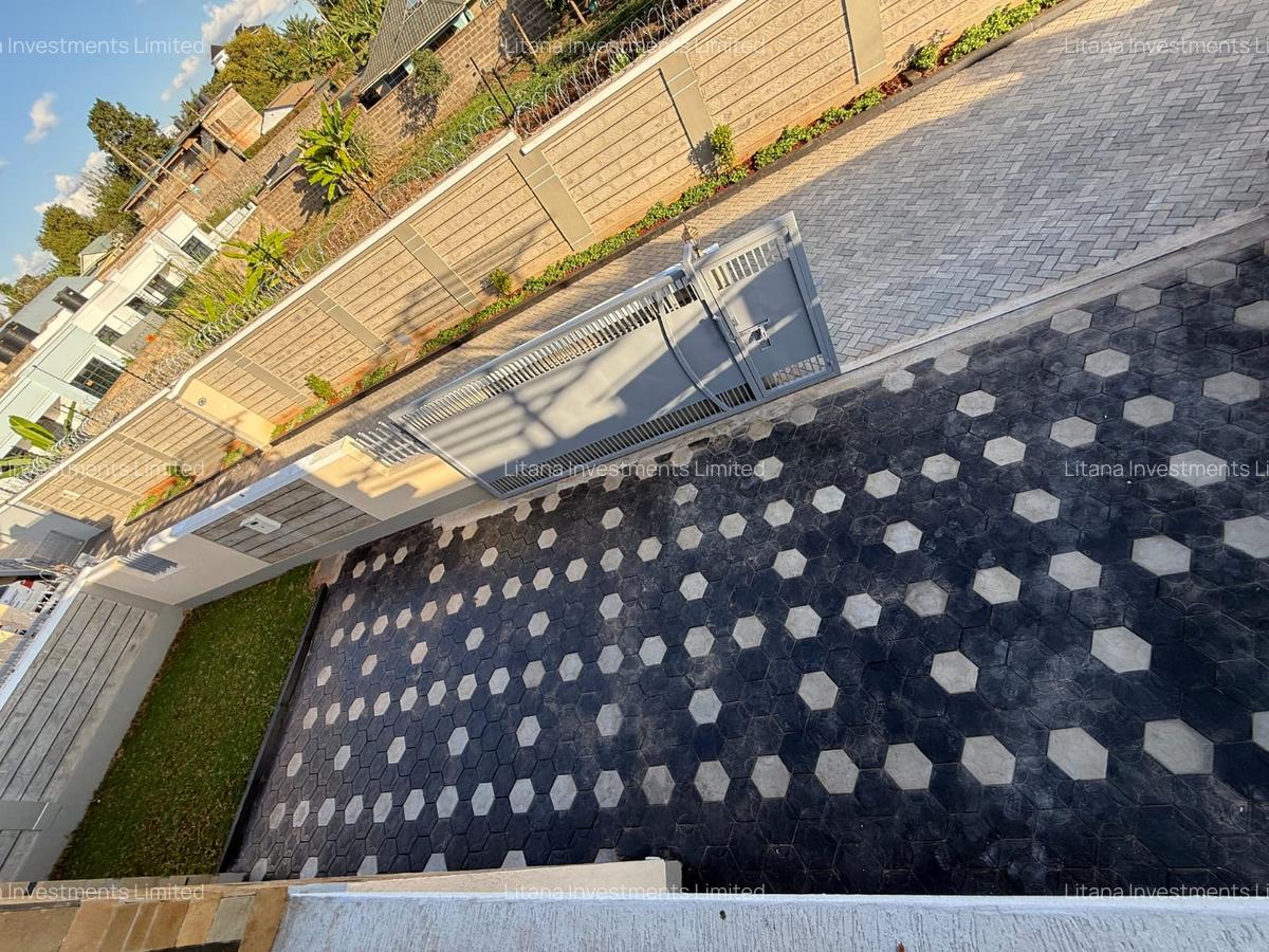 3 Bed House with En Suite in Ruiru - 3