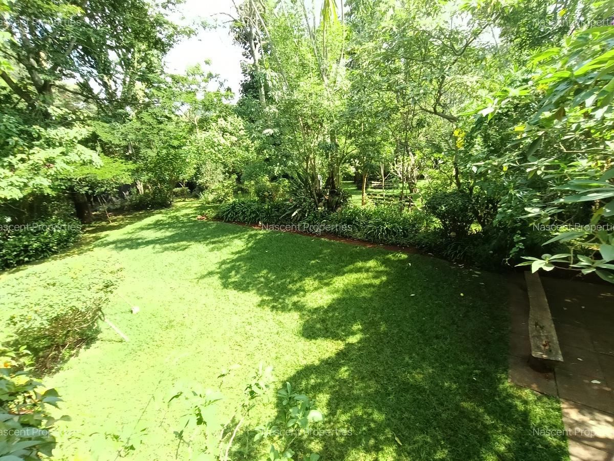 4 Bed House with En Suite in Runda - 19