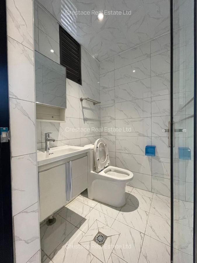 4 Bed Apartment with En Suite in Lavington - 6