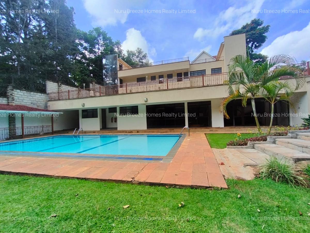 4 Bed Townhouse with En Suite in Rosslyn - 10