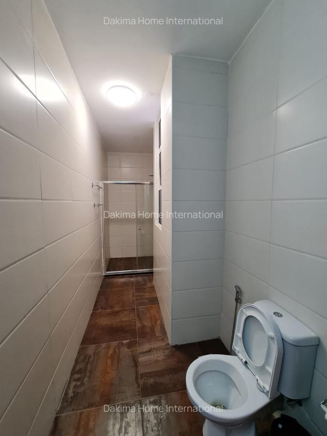 4 Bed Apartment with En Suite in General Mathenge - 17