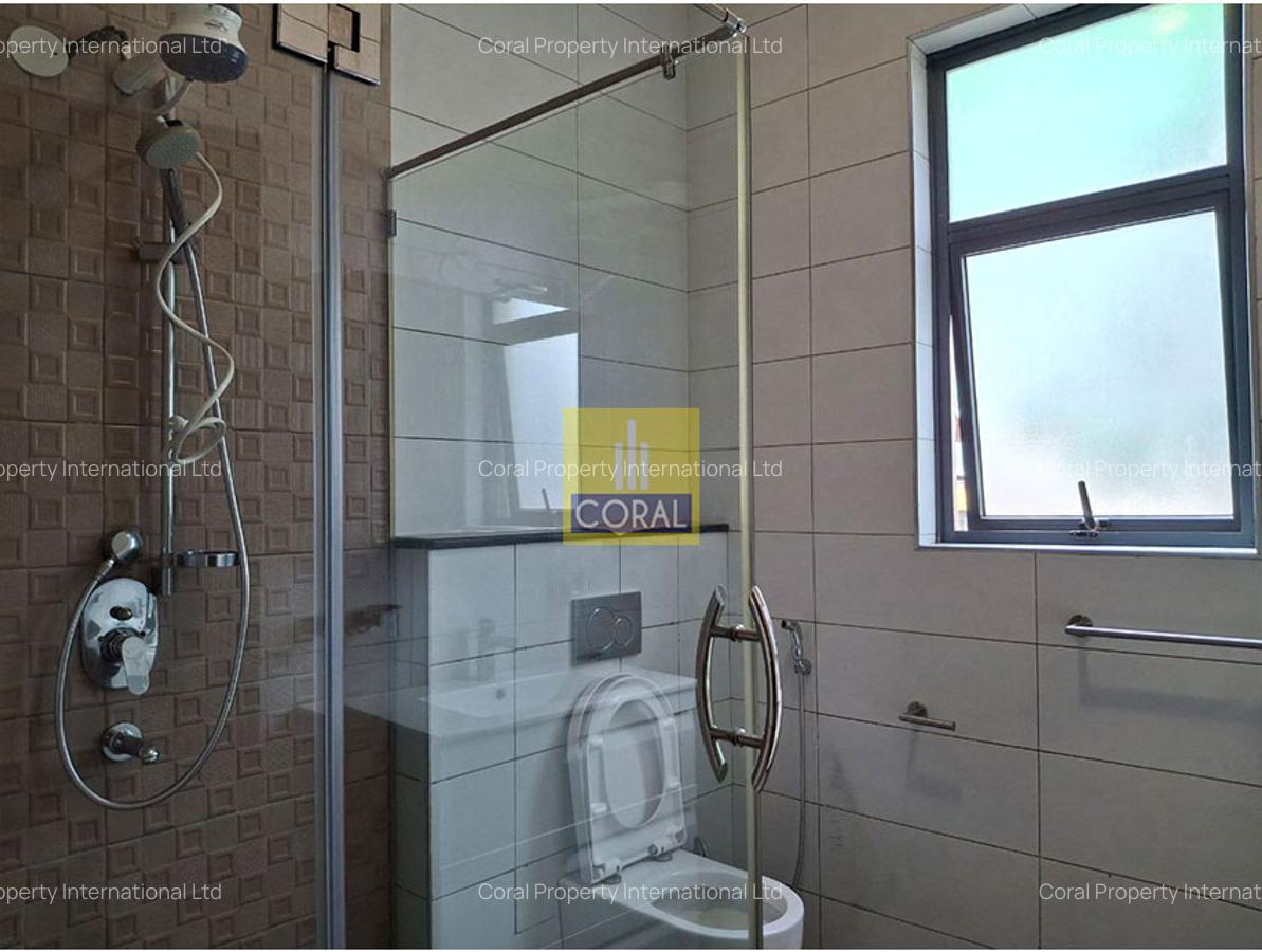 3 Bed Apartment with Lift in Parklands - 17