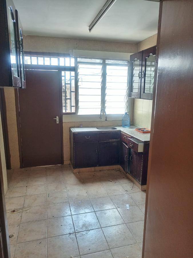 3 Bed House with En Suite in Kileleshwa - 12