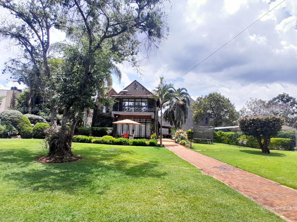 1 Bed House with En Suite at Lavington - 1
