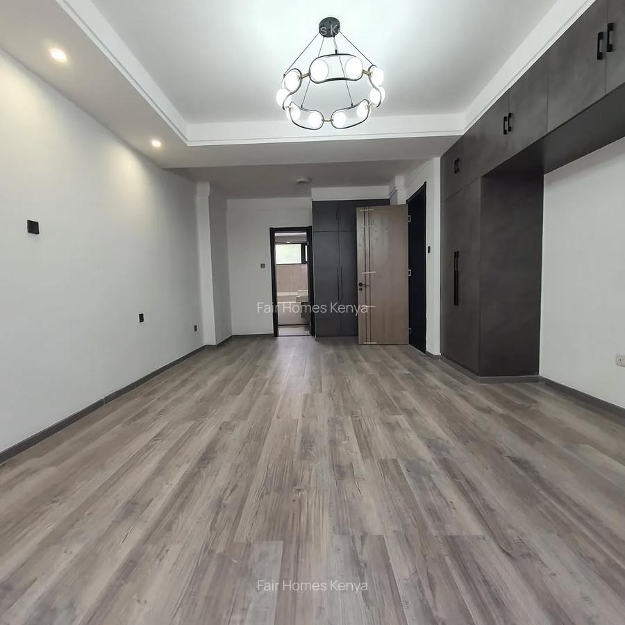 4 Bed Apartment with En Suite at Othaya Road - 8