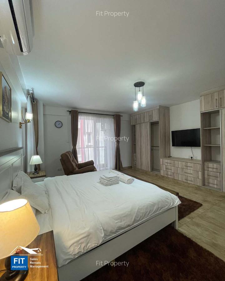 Serviced 3 Bed Apartment with En Suite in Westlands Area - 17