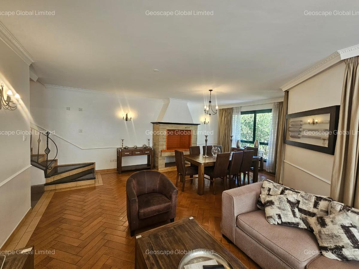 4 Bed Townhouse with En Suite in Spring Valley - 5