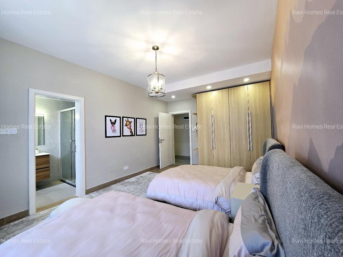 4 Bed Apartment with En Suite at Othaya Road - 16