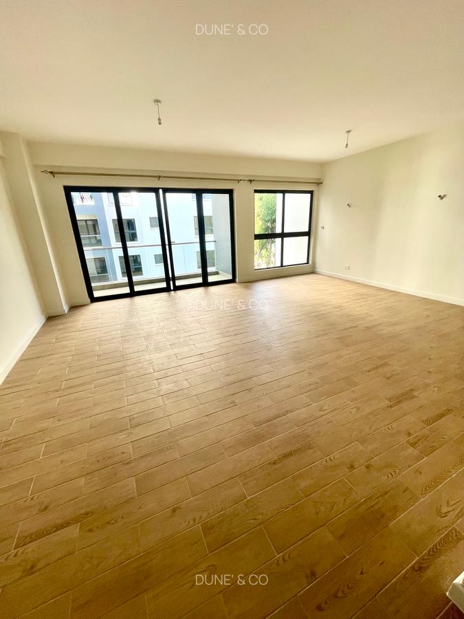 2 Bed Apartment with En Suite in Lavington - 5