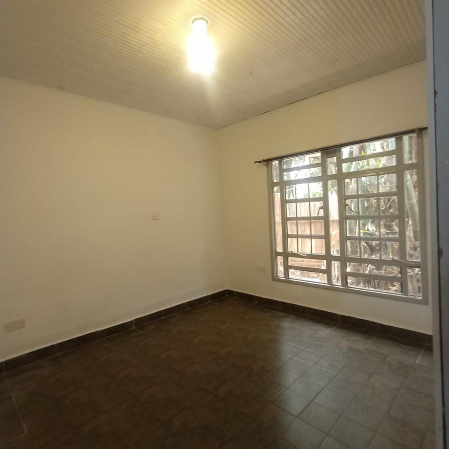 2 Bed House with En Suite at Mutero Road - 10