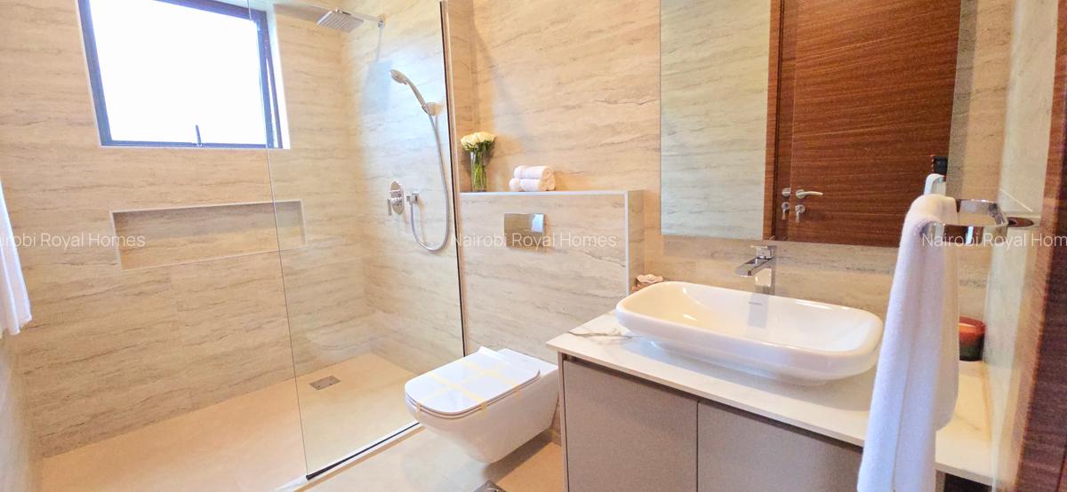 3 Bed Apartment with En Suite at Riverside Drive - 14