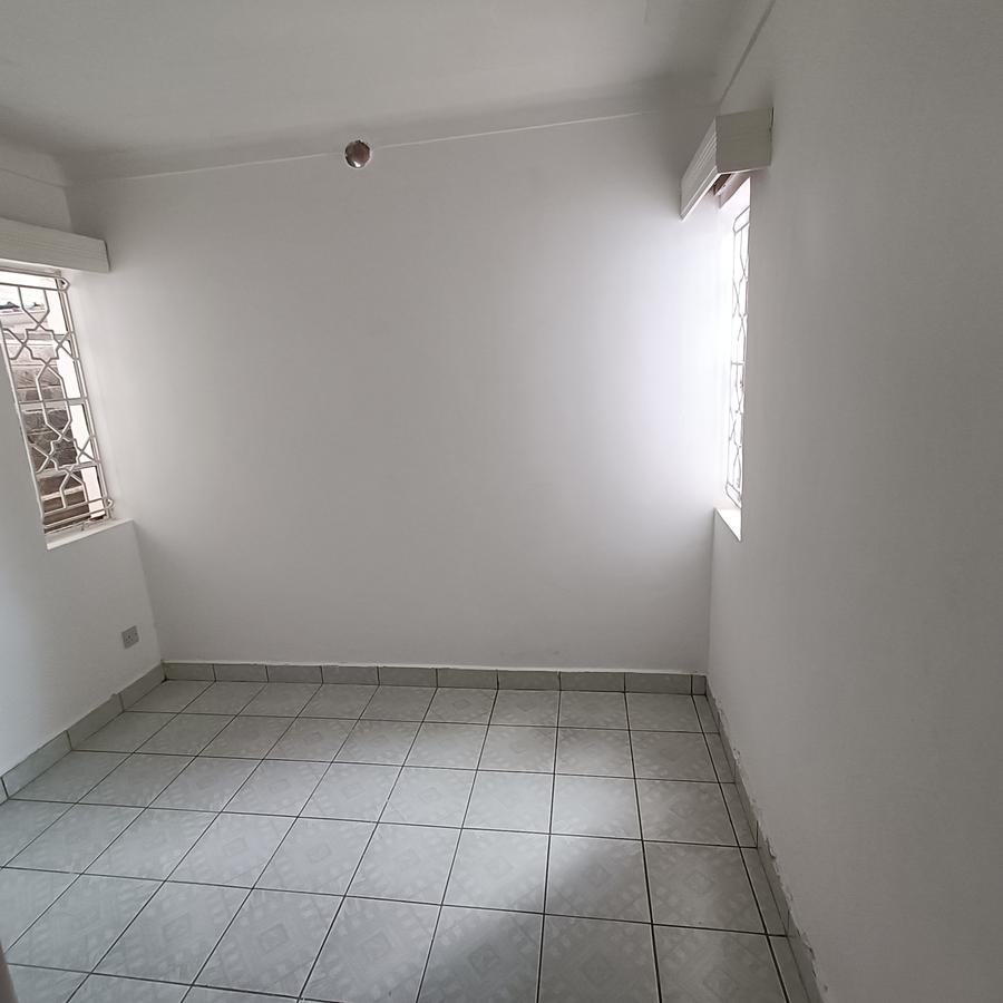 3 Bed Apartment with En Suite in Rhapta Road - 9