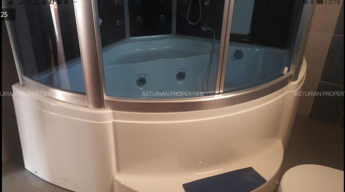 5 Bed Townhouse with En Suite in Lavington - 19