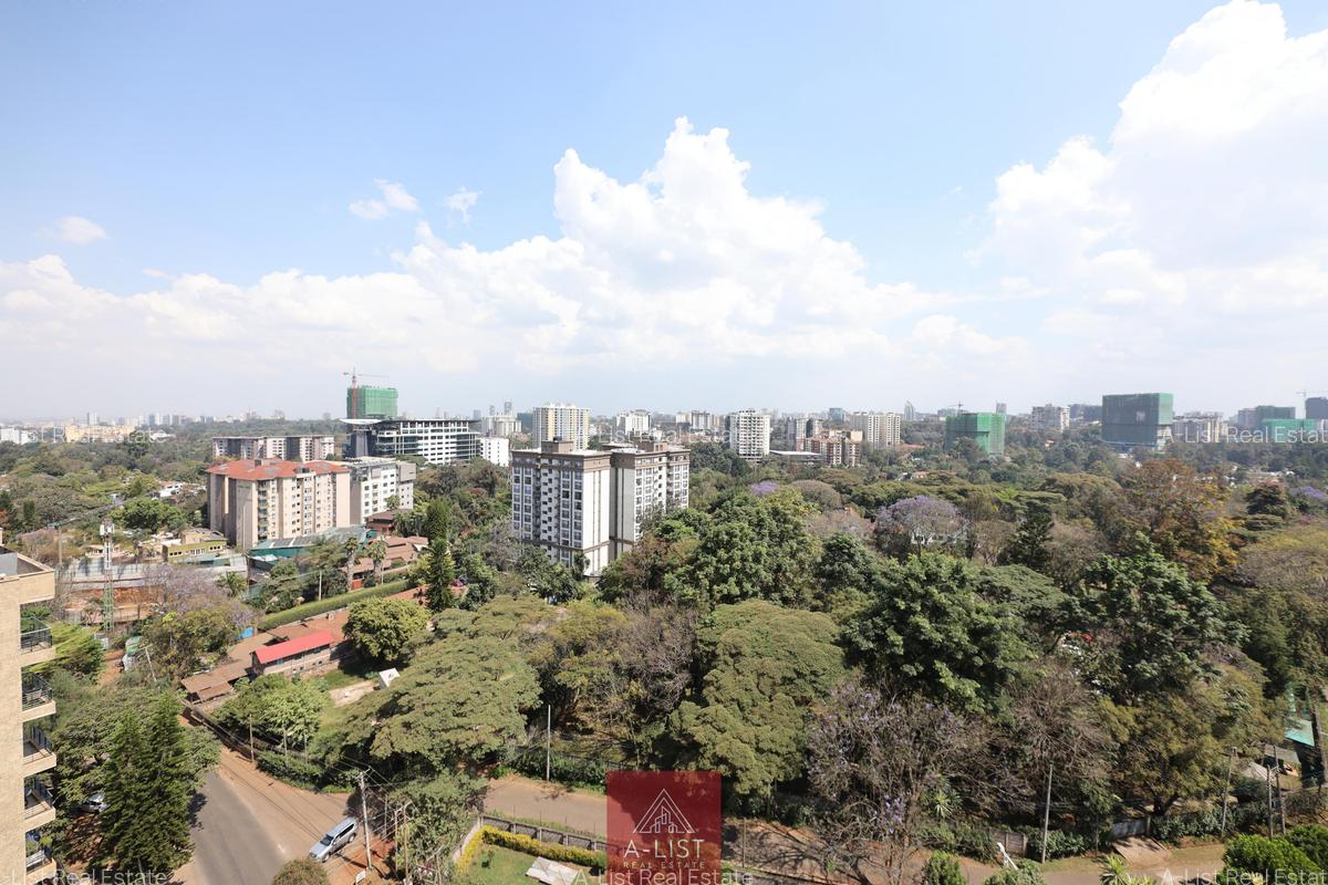 2 Bed Apartment with En Suite at Riverside - 12