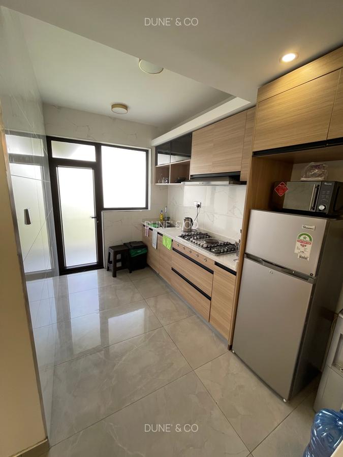 Serviced 3 Bed Apartment with En Suite in Riverside - 8