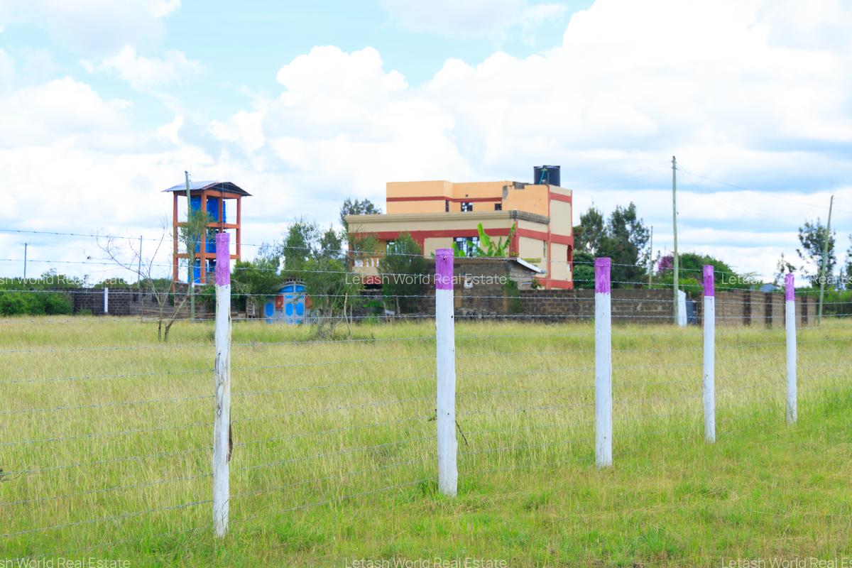 Land in Kitengela - 5