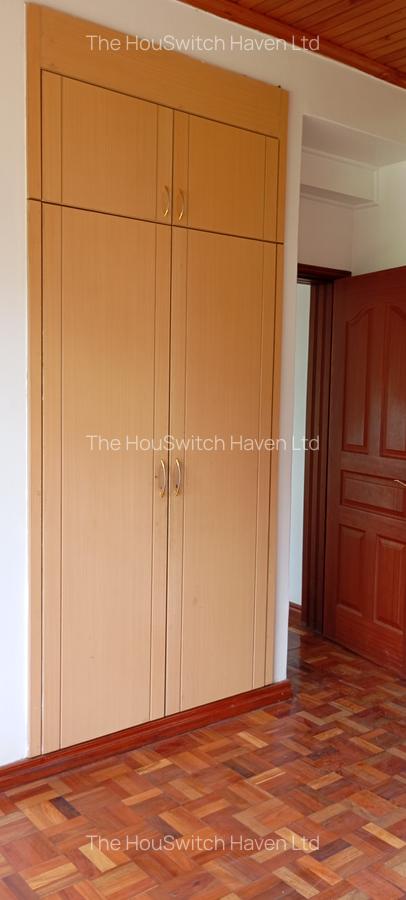 5 Bed Townhouse with En Suite at Convent Drive - 10