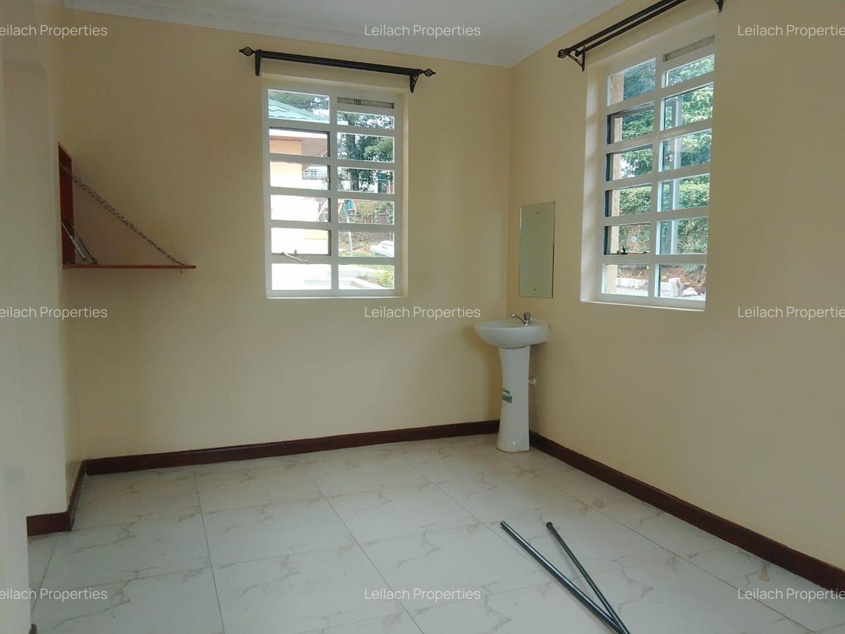 4 Bed House with En Suite in Karen - 14