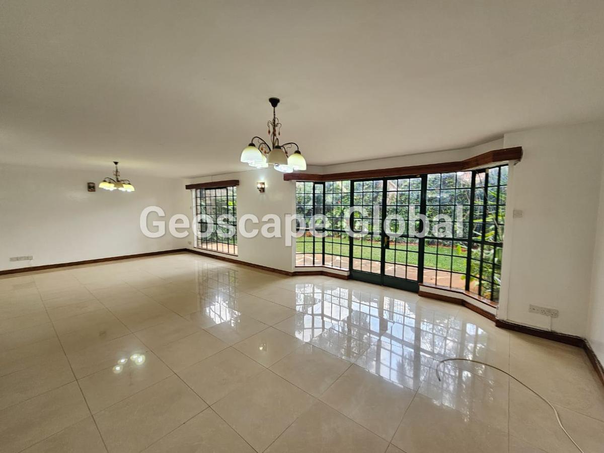 5 Bed Townhouse with En Suite in Westlands Area - 2