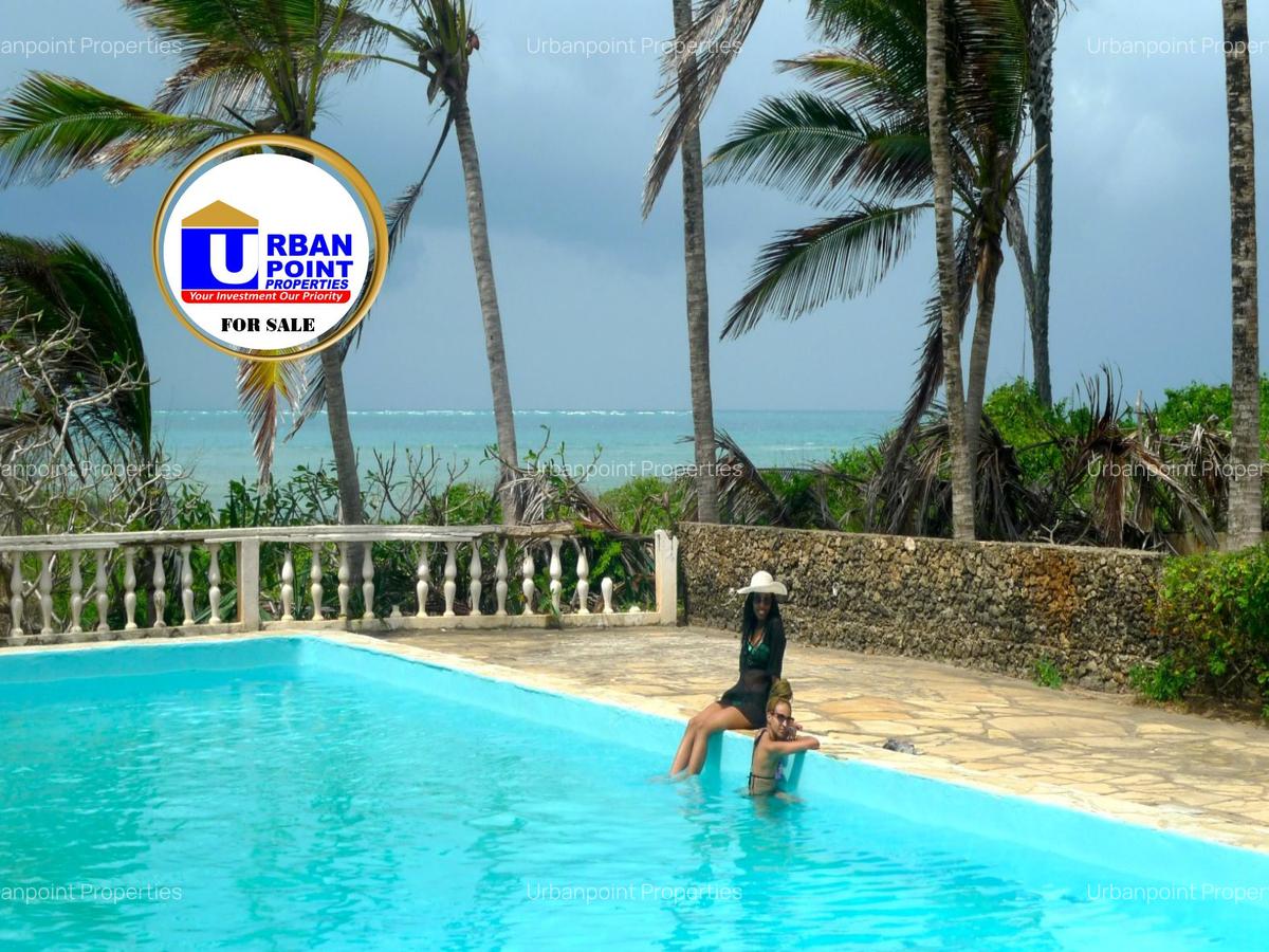 4 Bed House with En Suite in Malindi - 18