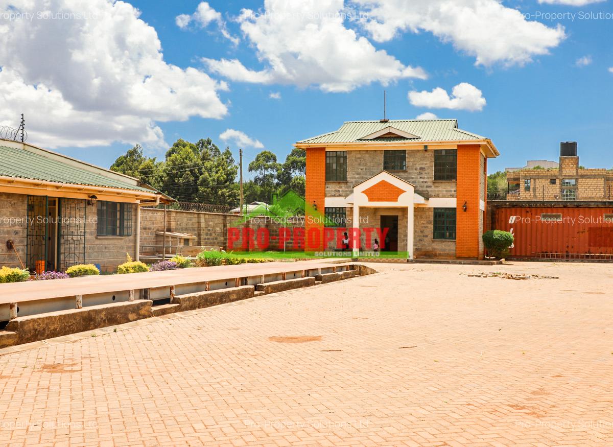 0.2 ha Commercial Property with Parking at Lusigetti - 3