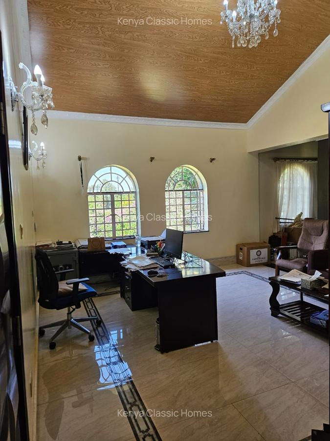 10 Bed House with En Suite at Runda - 11