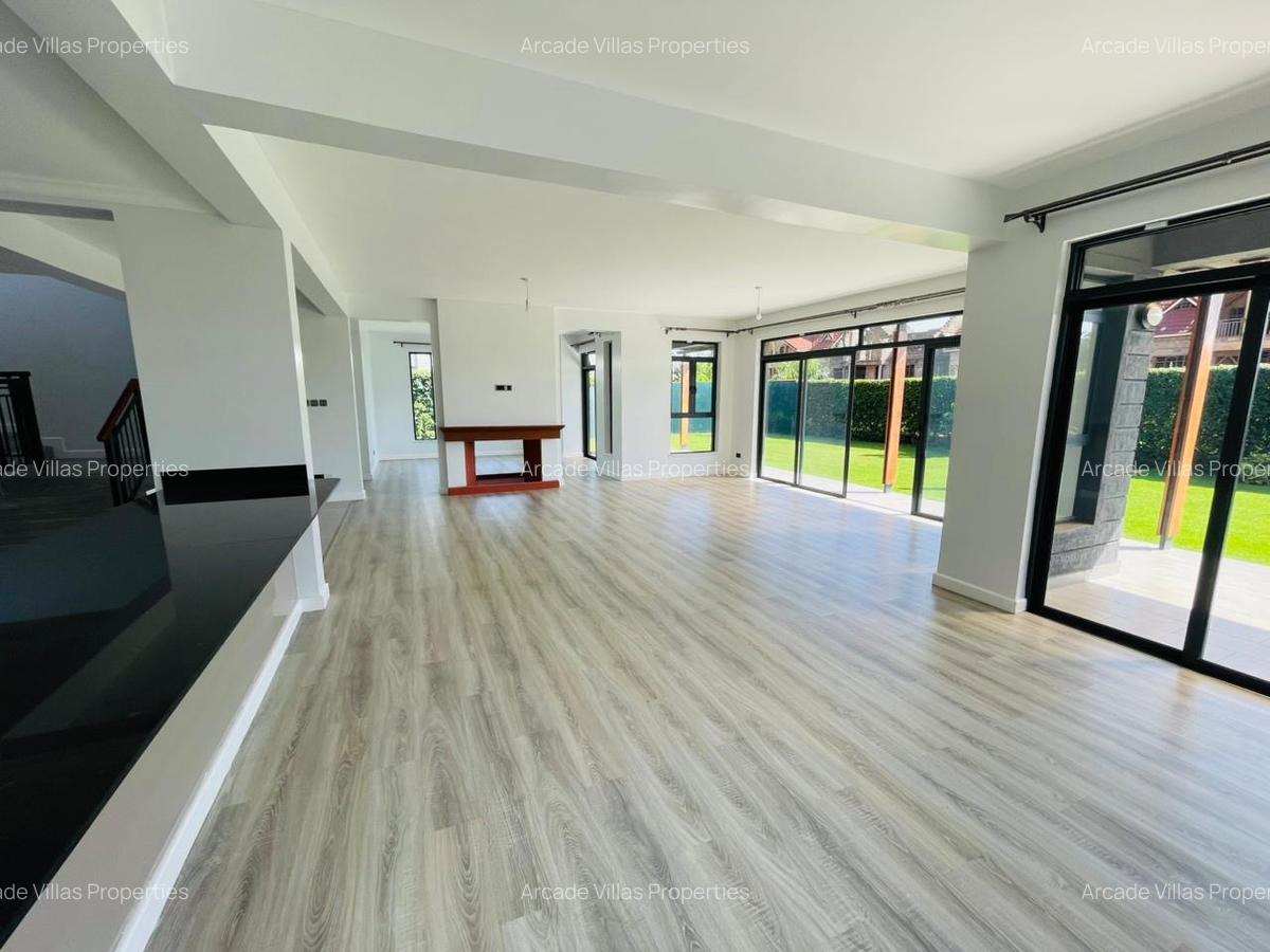 4 Bed Villa with En Suite in Runda - 5