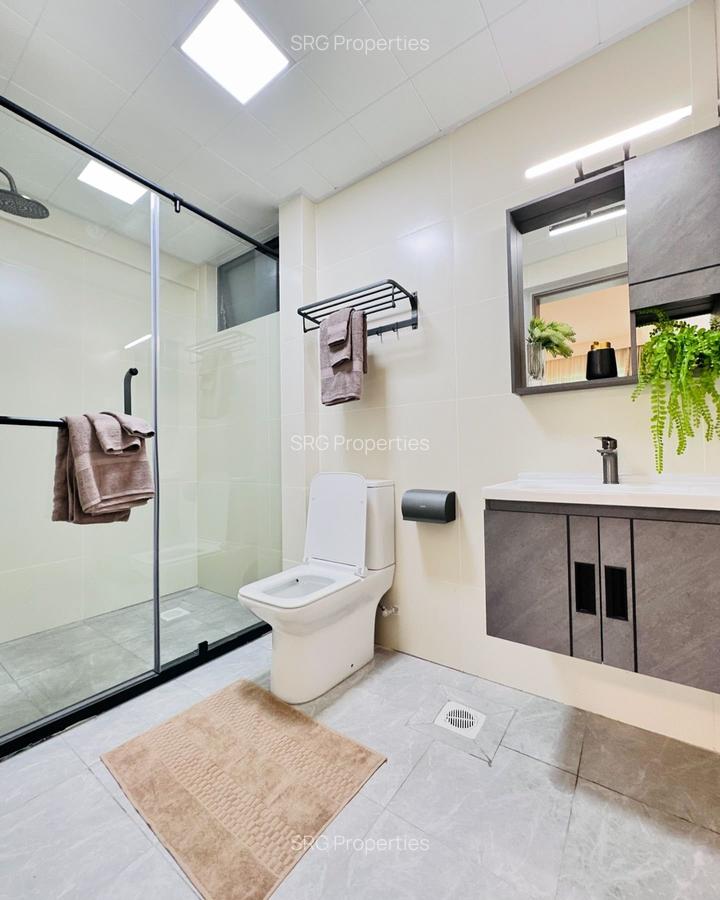 3 Bed Apartment with En Suite in Riverside - 5