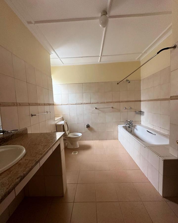 5 Bed Townhouse with En Suite at Kaputei Gardens - 2