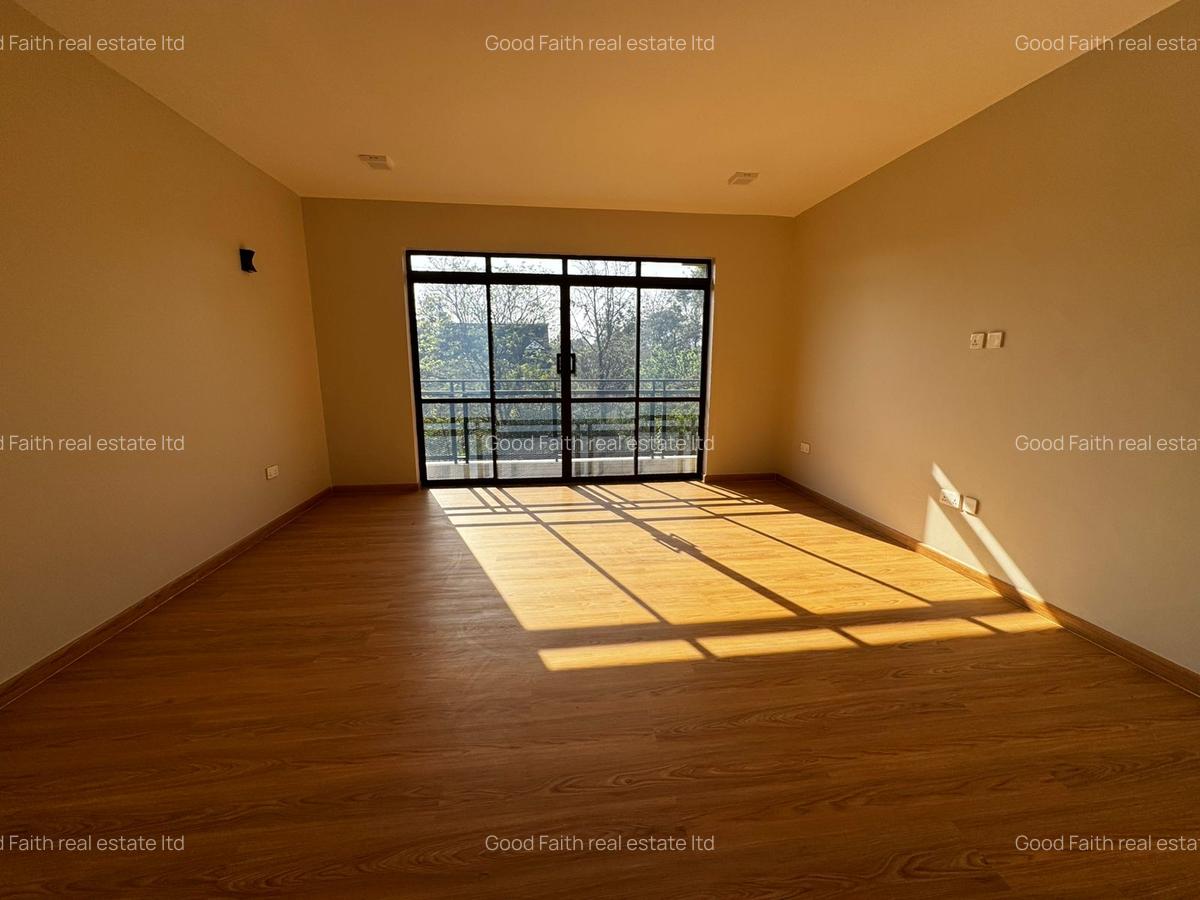 6 Bed Villa with En Suite in Karen - 11