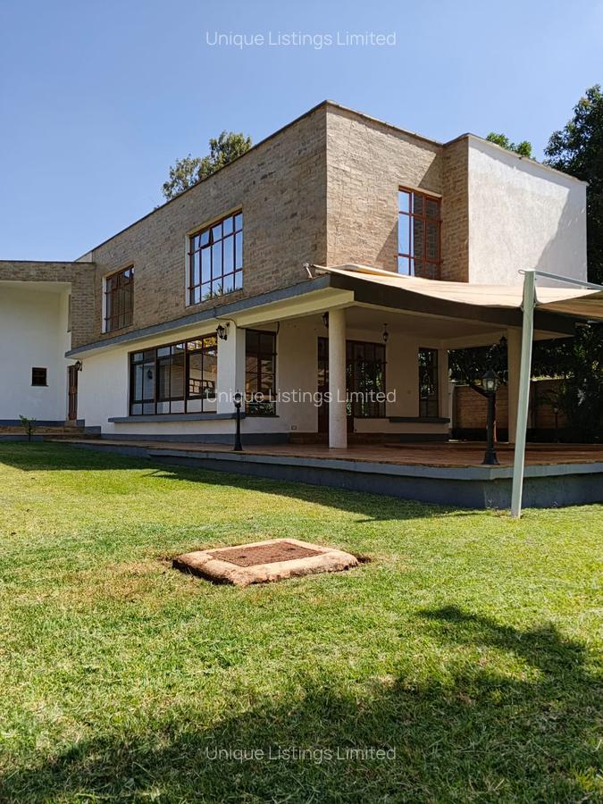 4 Bed House with En Suite in Runda - 3