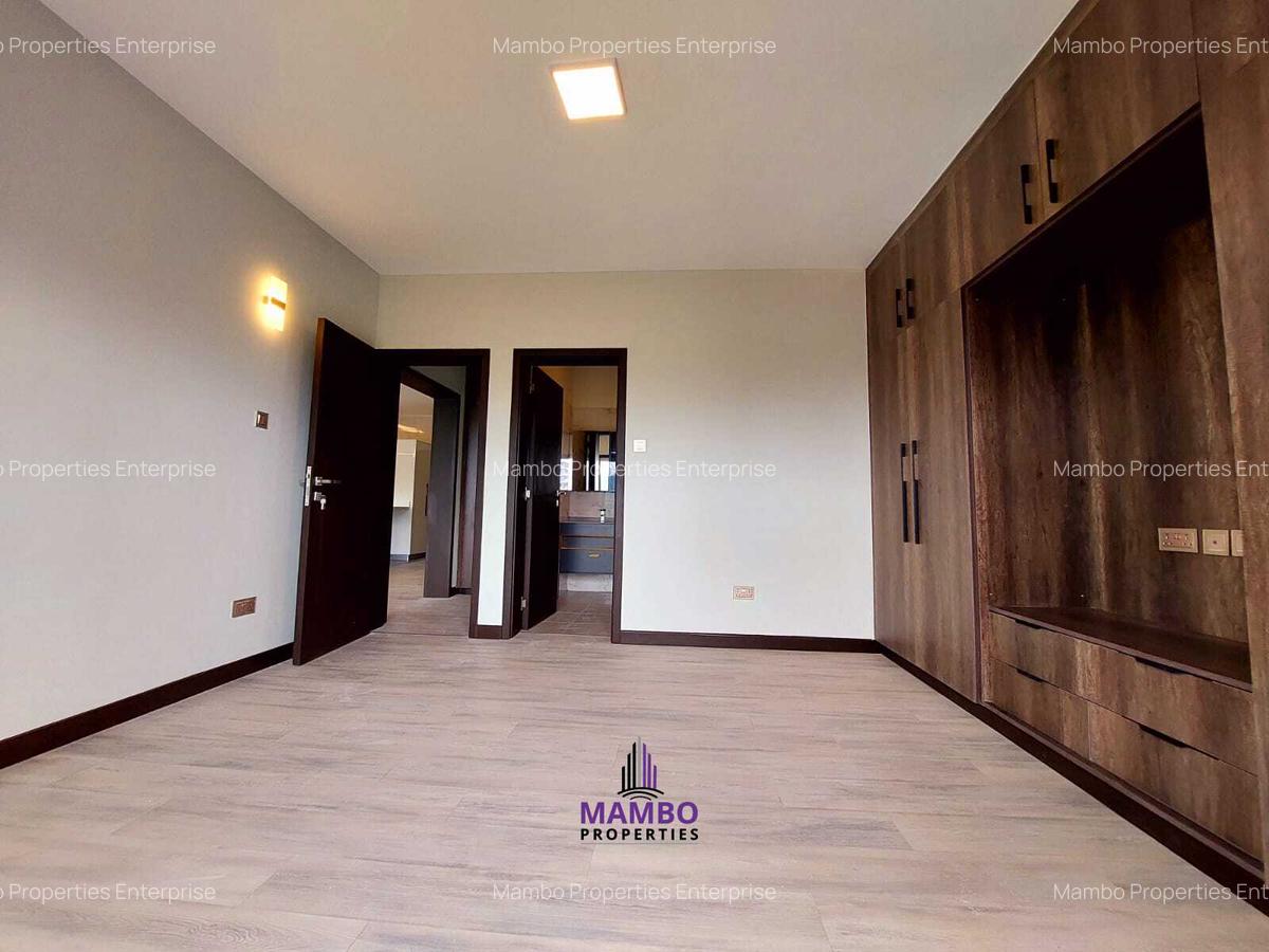 2 Bed Apartment with En Suite at Riverside Drive - 9